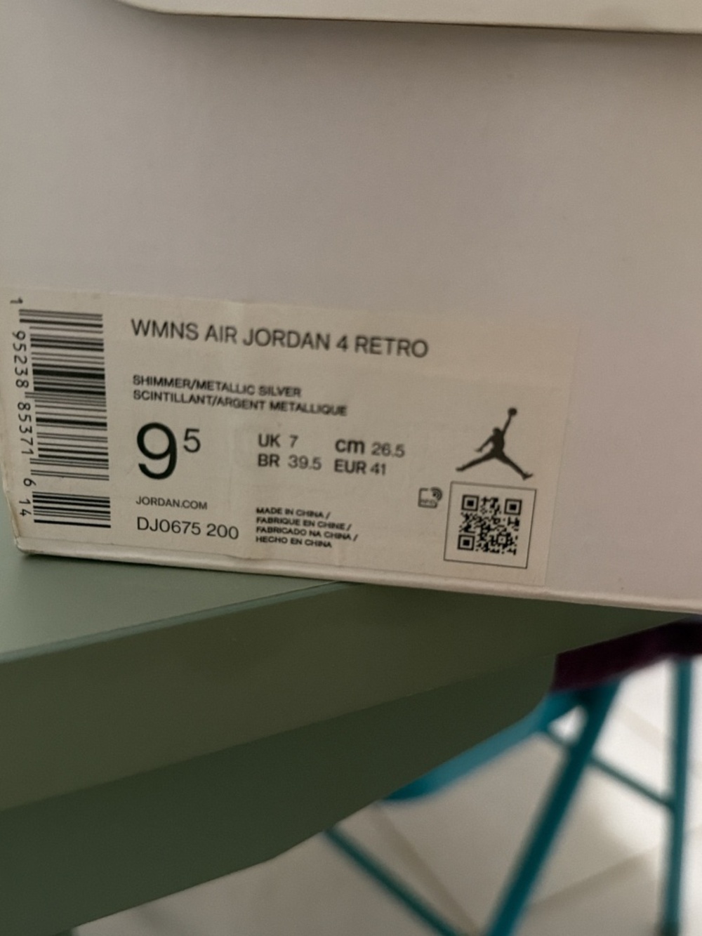 Jordan 4 Retro - Picture 6 of 6